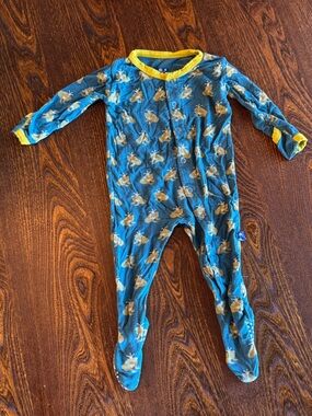 Blue Baby One-Piece Pajamas with Frog Prince Print